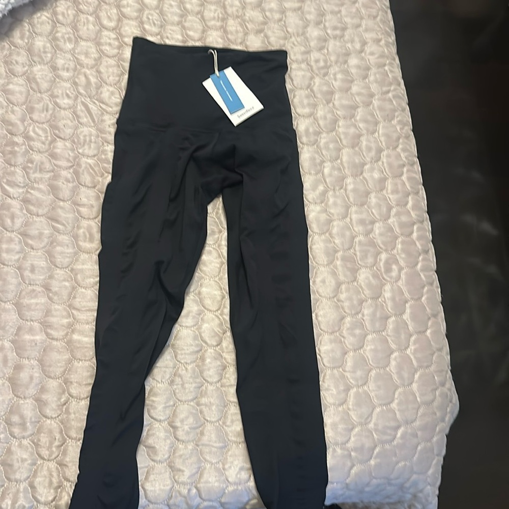 High-Waist Black Leggings with Wide Waistband - Women's Activewear